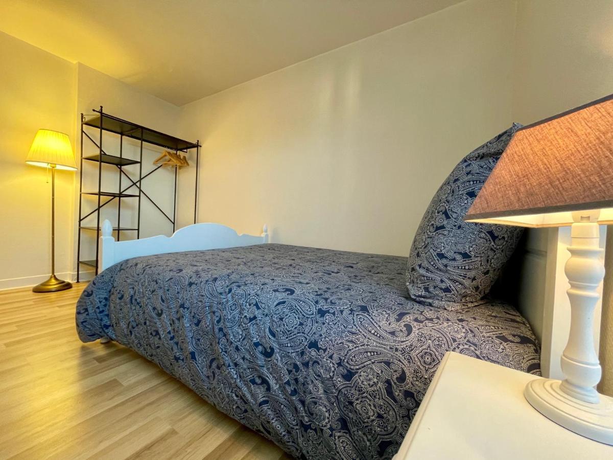 Le Monastere Apartment บาเยอ ภายนอก รูปภาพ