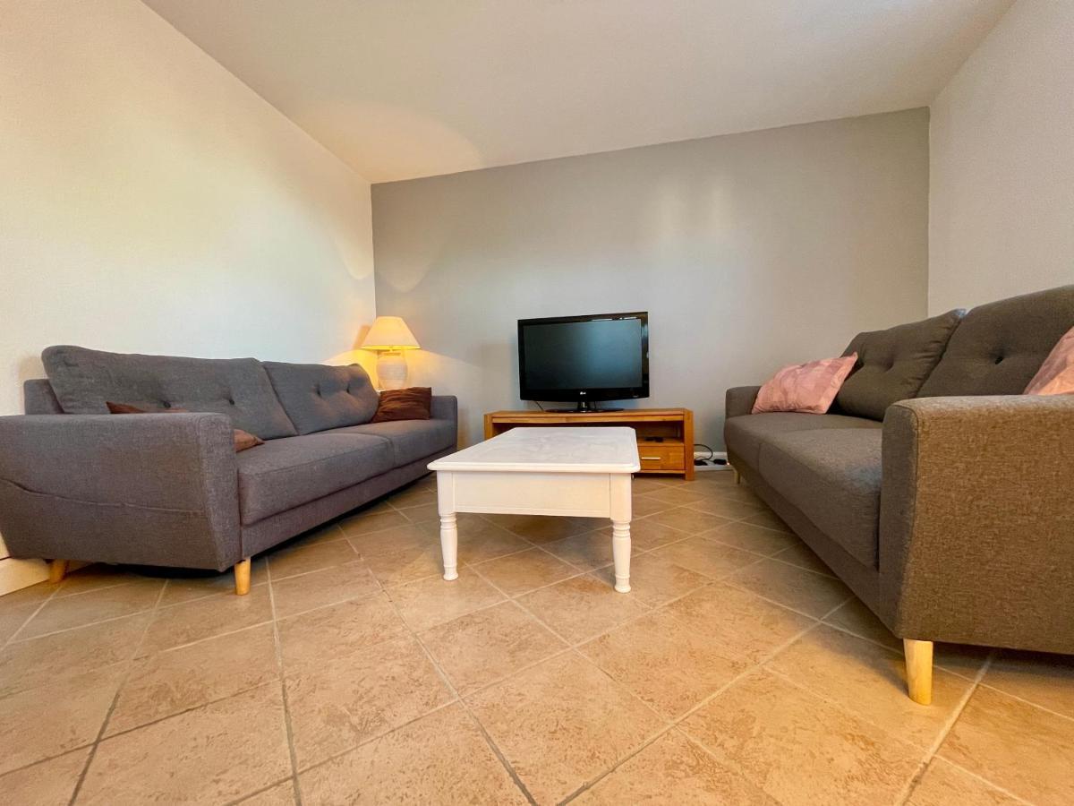Le Monastere Apartment บาเยอ ภายนอก รูปภาพ