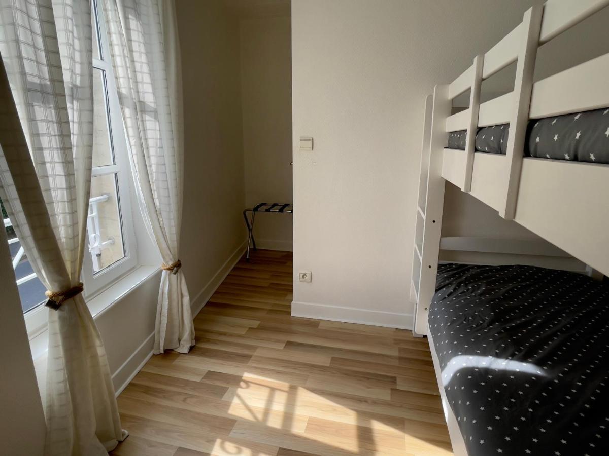 Le Monastere Apartment บาเยอ ภายนอก รูปภาพ